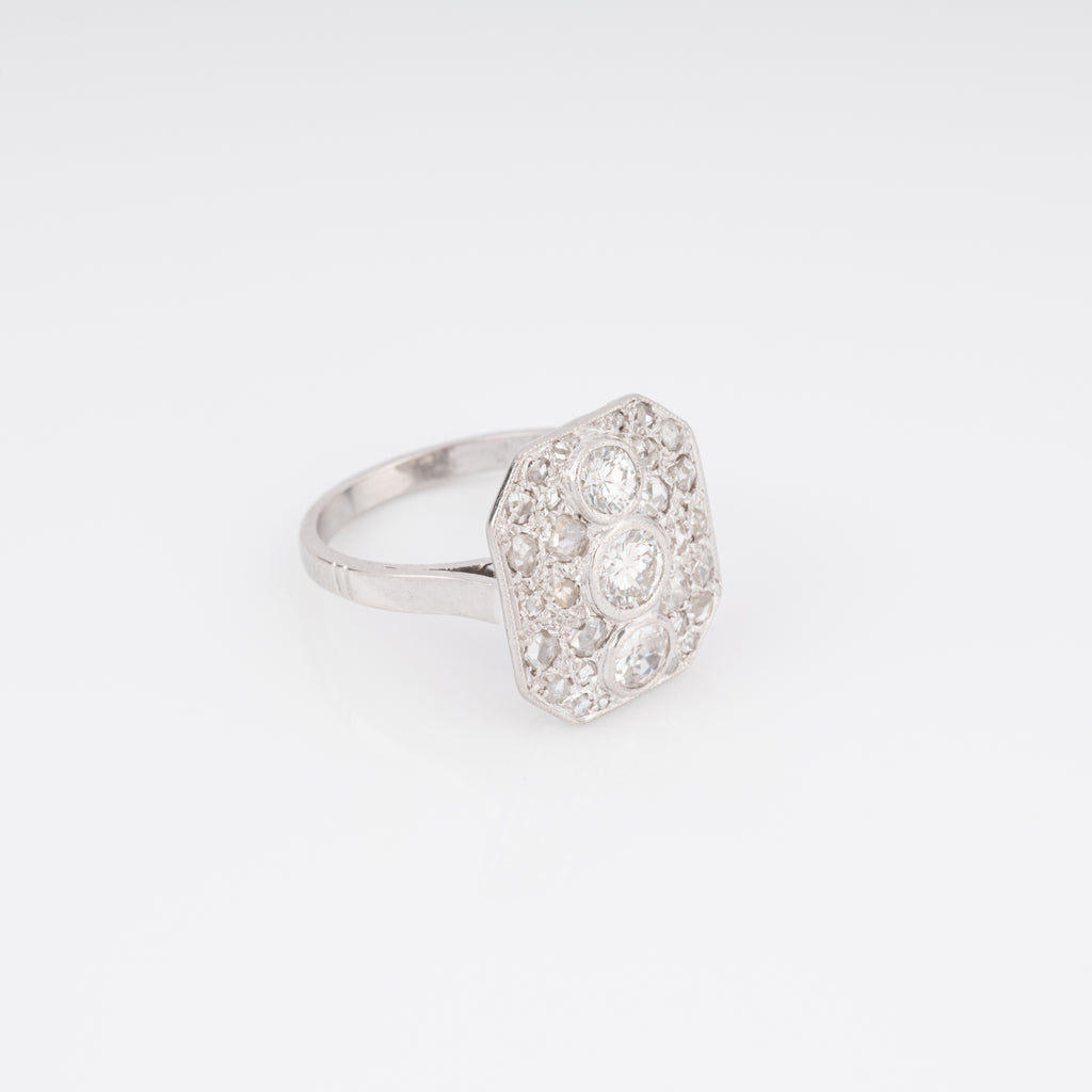 Bague en platine et diamants