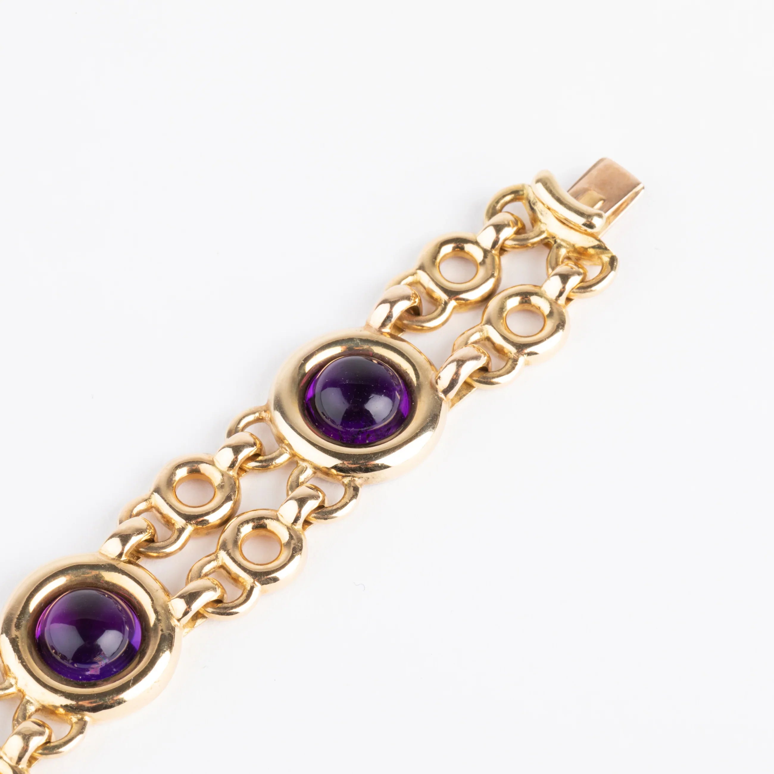 Bracelet or jaune et améthyste de la maison Poiray
