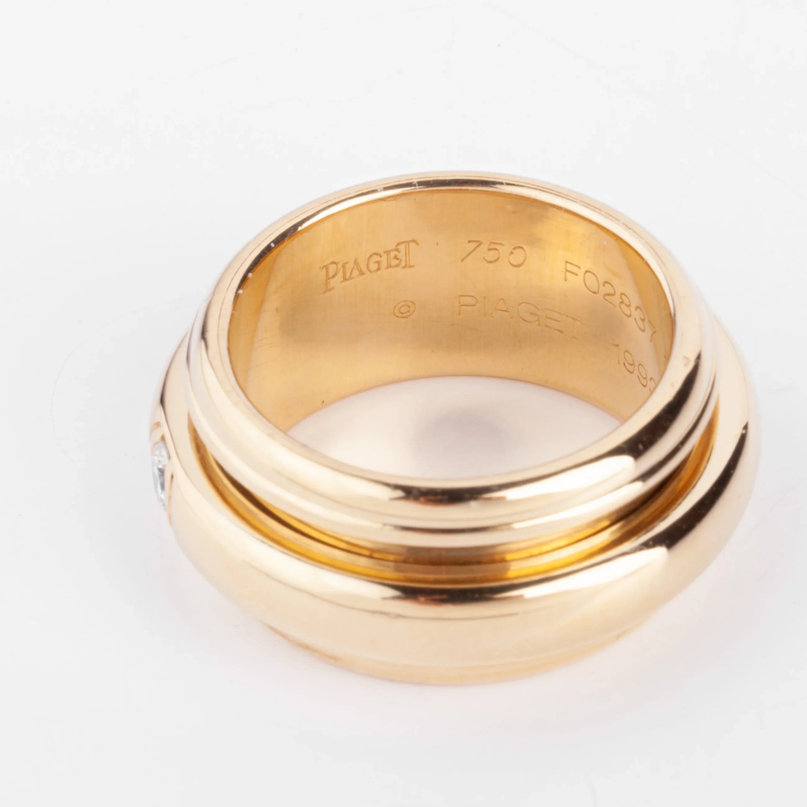 Piaget Possession yellow gold and diamond ring