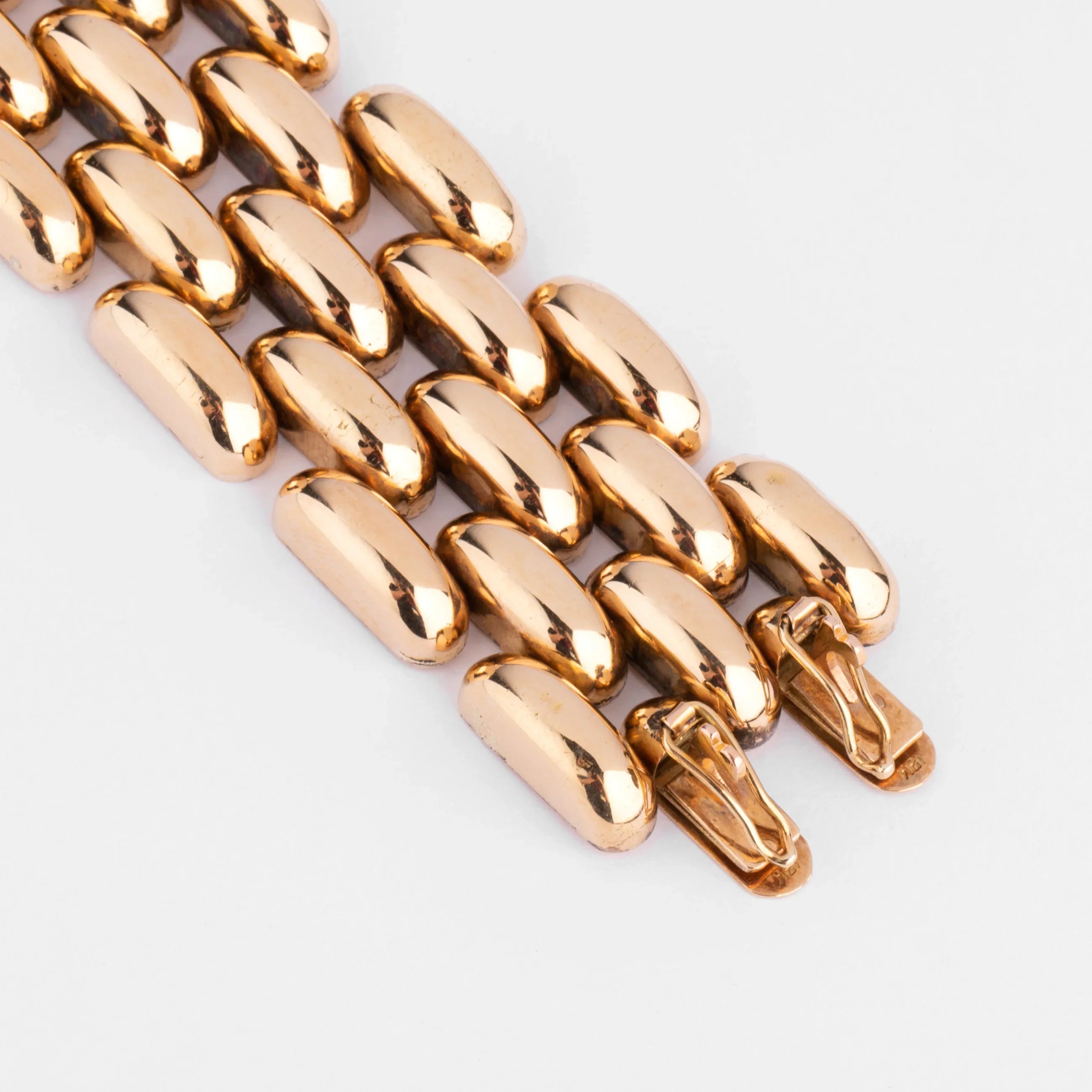 Yellow gold cuff bracelet