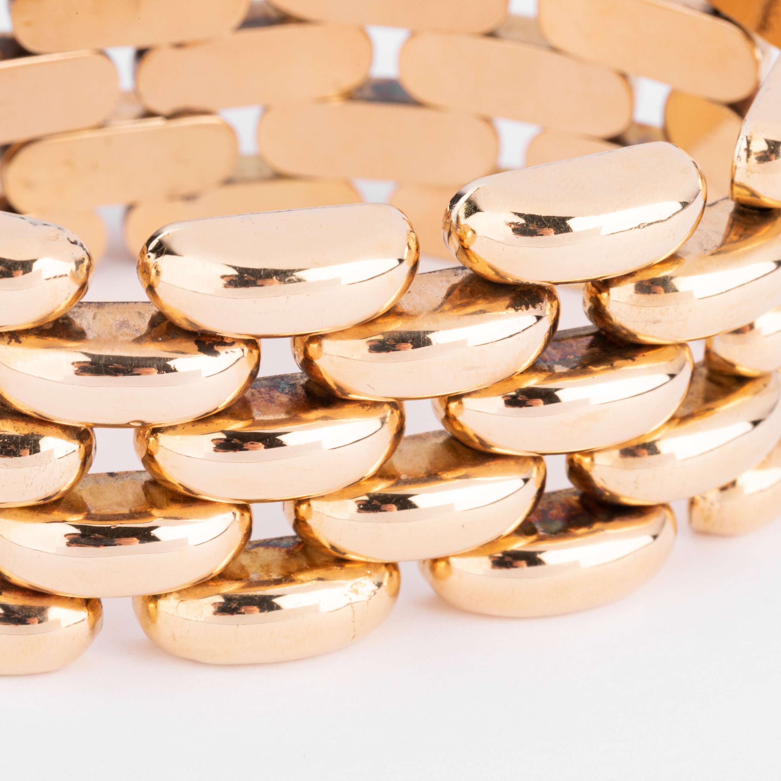 Yellow gold cuff bracelet