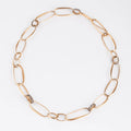 Collier or rose brossé de la maison Pomellato collection Victoria