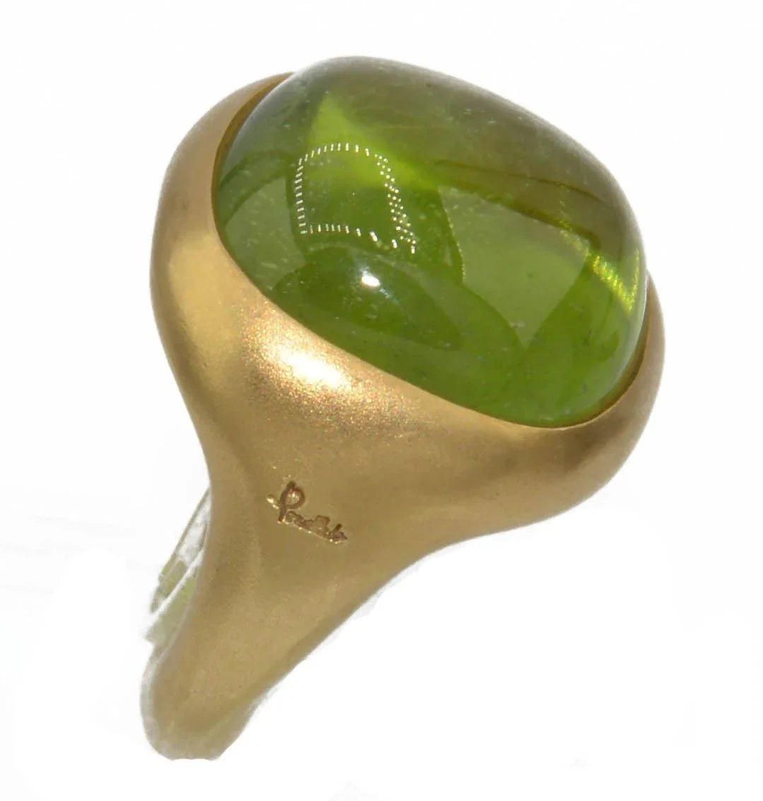 Bague signée Pomellato ornée d'un péridot - adalgyseboutique