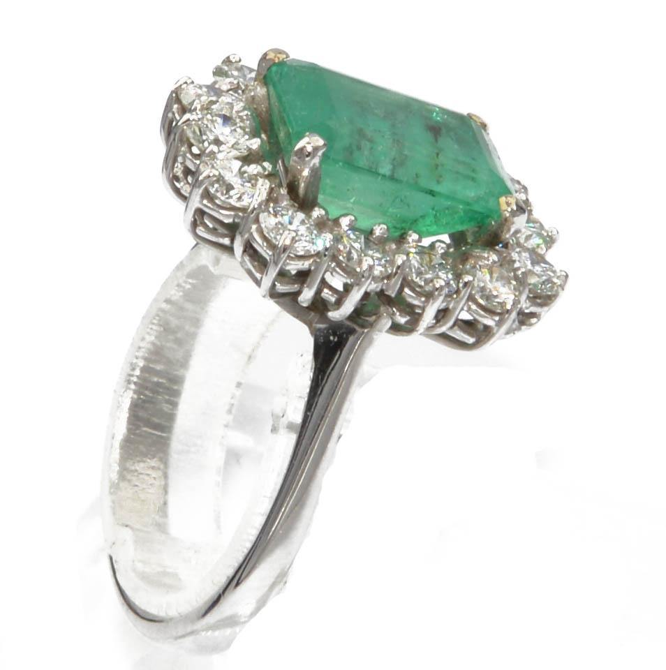 Bague émeraude et diamants - adalgyseboutique