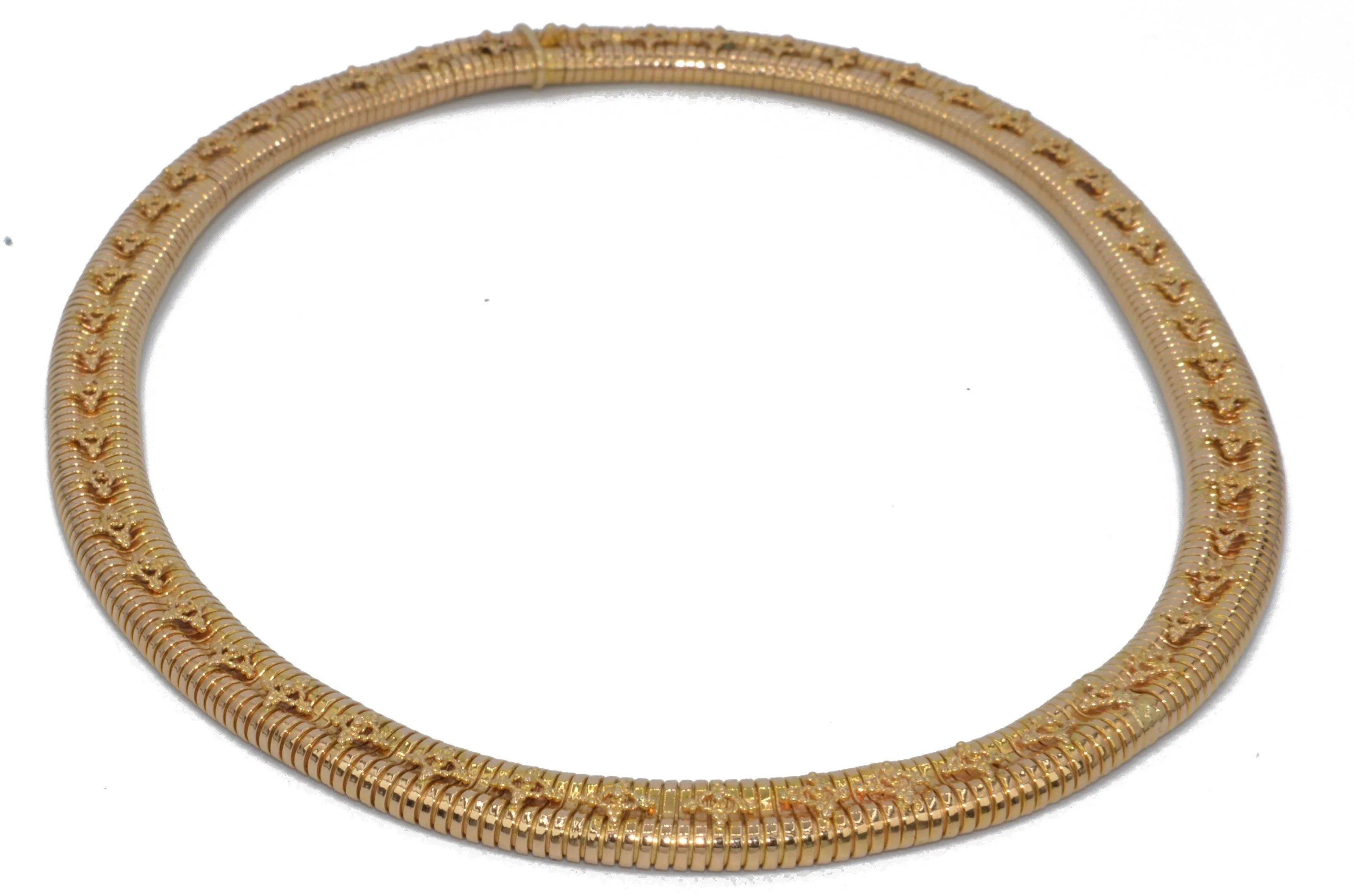 Collier Tubogas des années 1950 en or jaune orné de motifs sur toute la maille - adalgyseboutique
