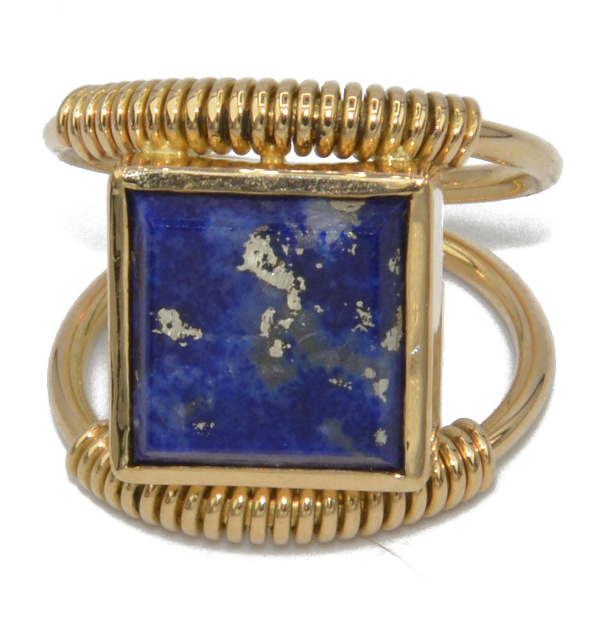 Etruscan gold and lapis ring