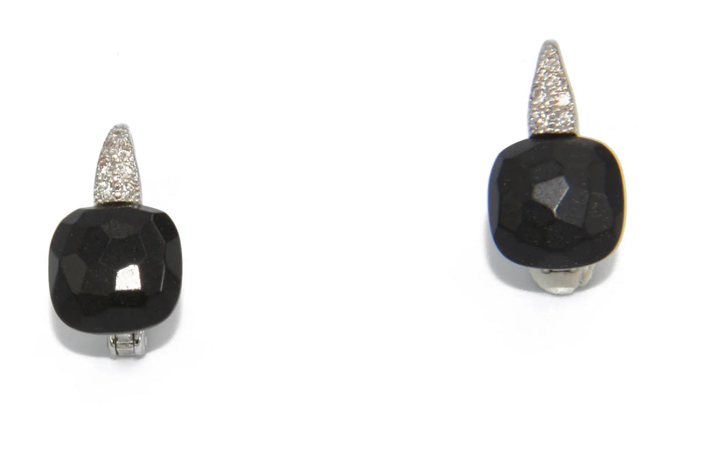 Boucles d'oreilles de la maison Pomellato en onyx et diamant modèle Capri