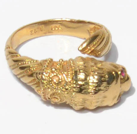 Lalaounis Animal Head Gold Ring