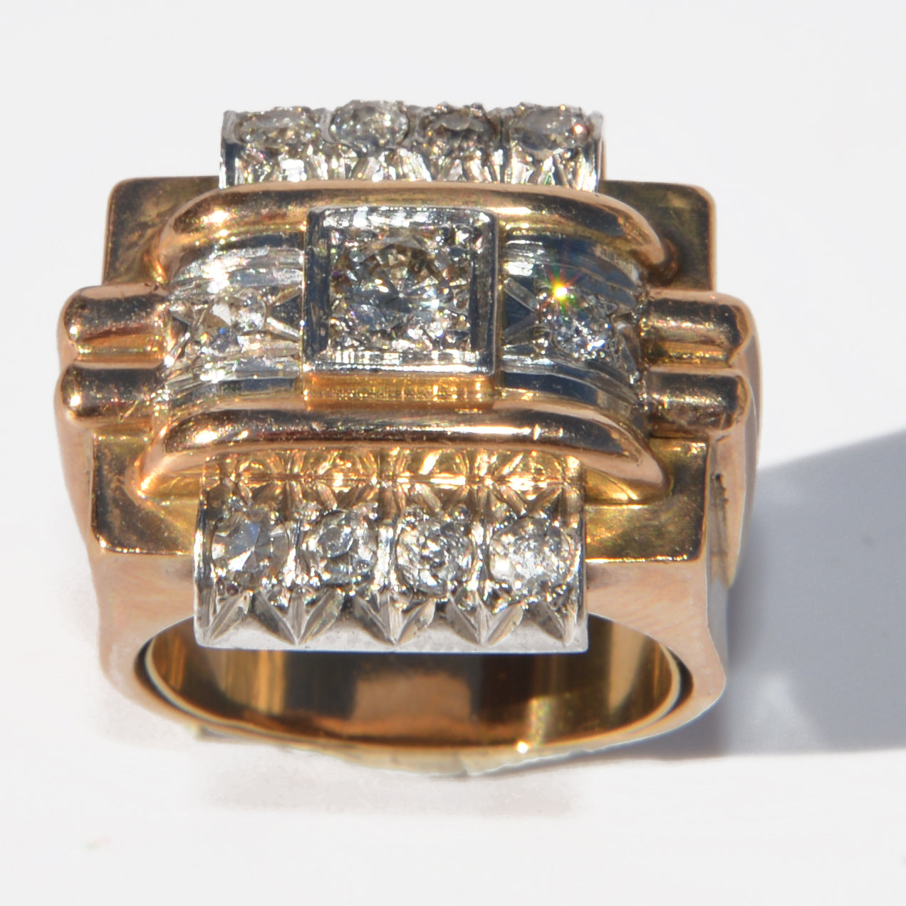 1950 platinum and diamond ring