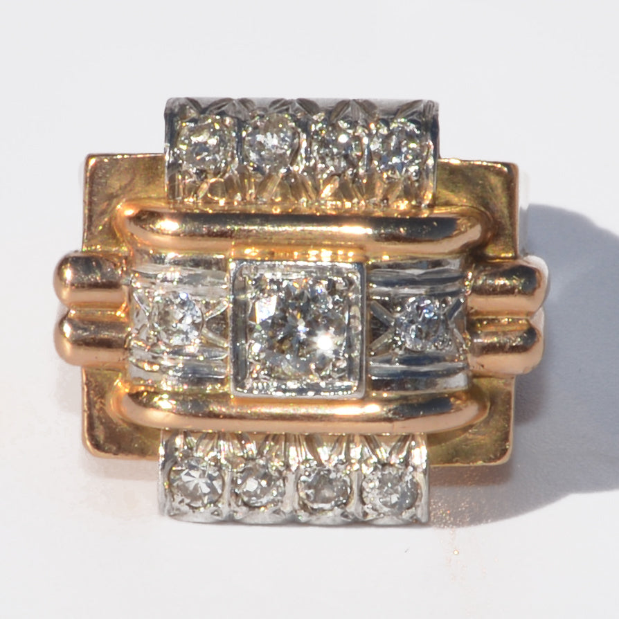 1950 platinum and diamond ring