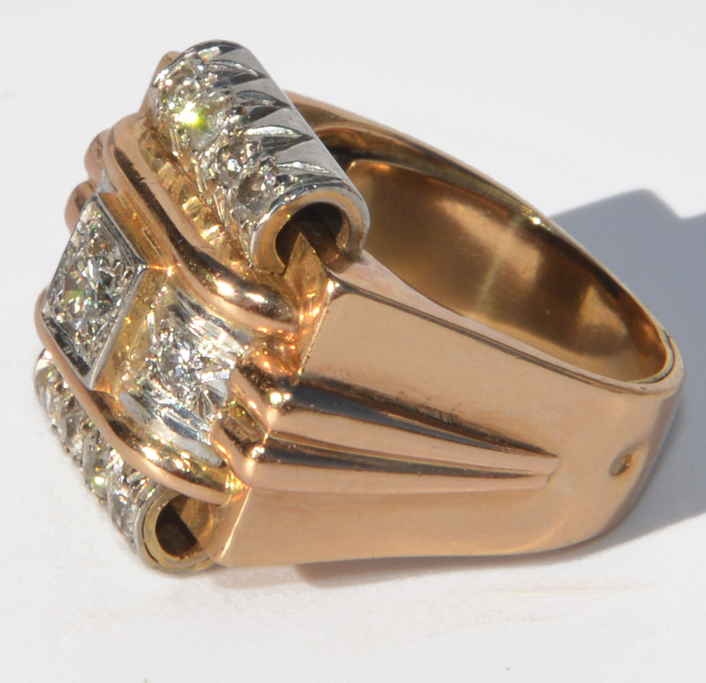 1950 platinum and diamond ring