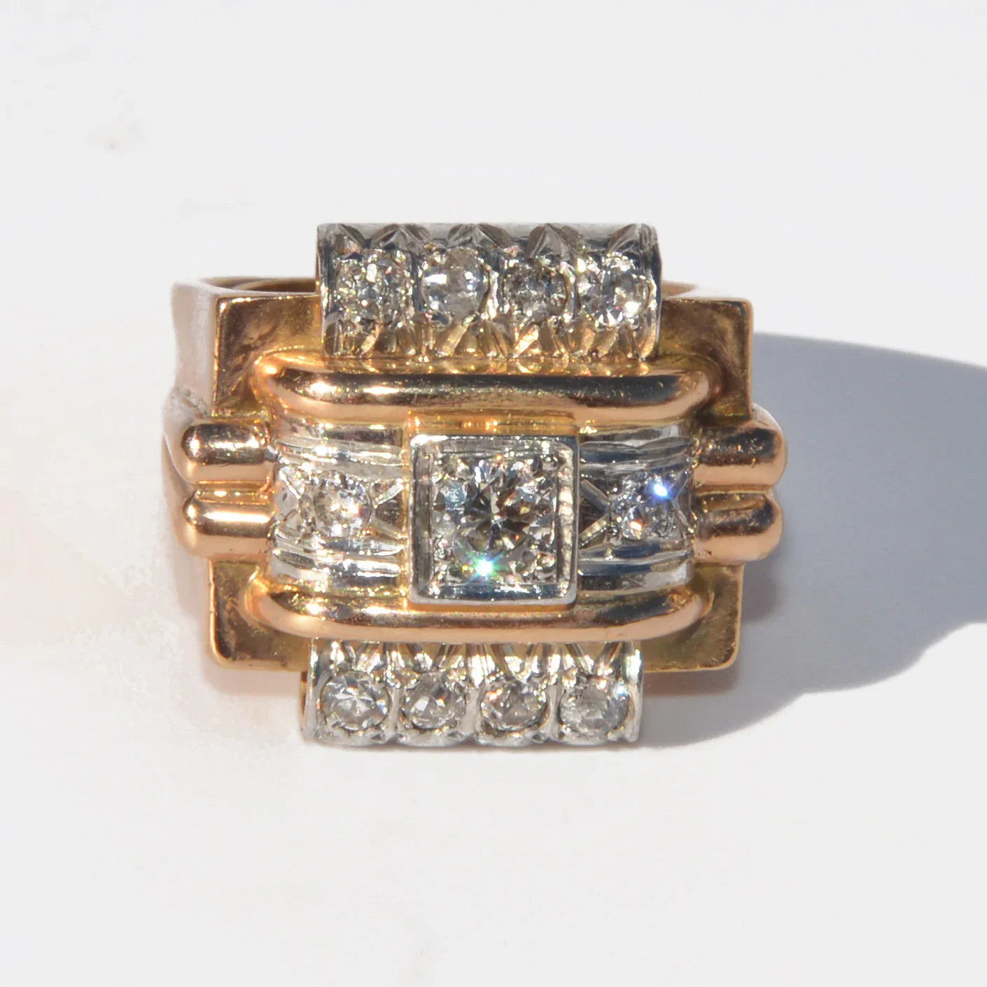1950 platinum and diamond ring