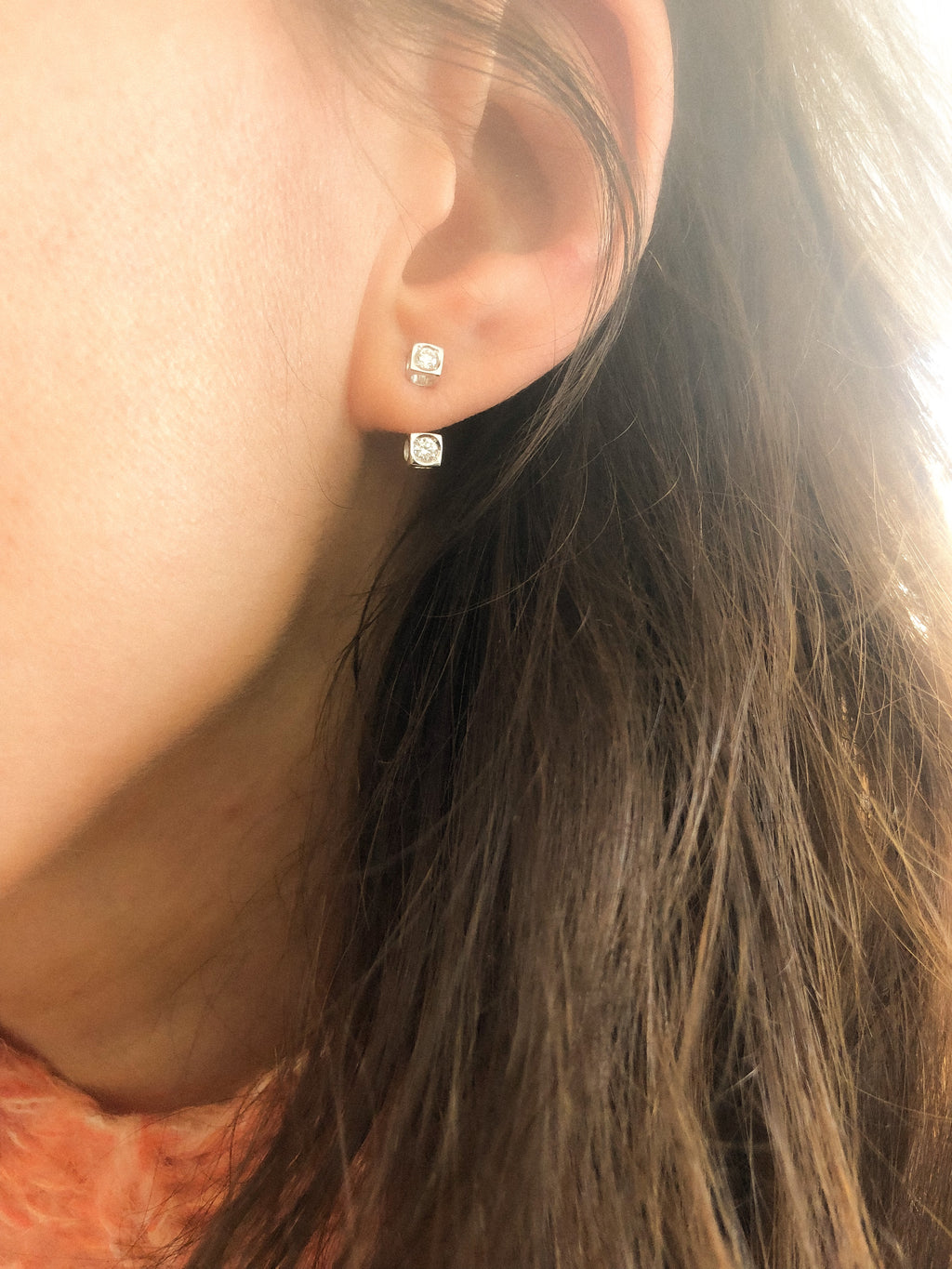 Boucles d'oreilles Dinh Van en or gris et diamants modèle Cube