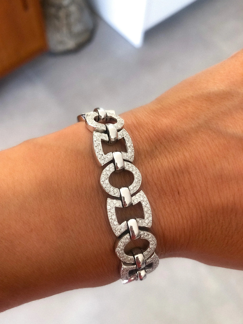 Grey gold and diamond bracelet