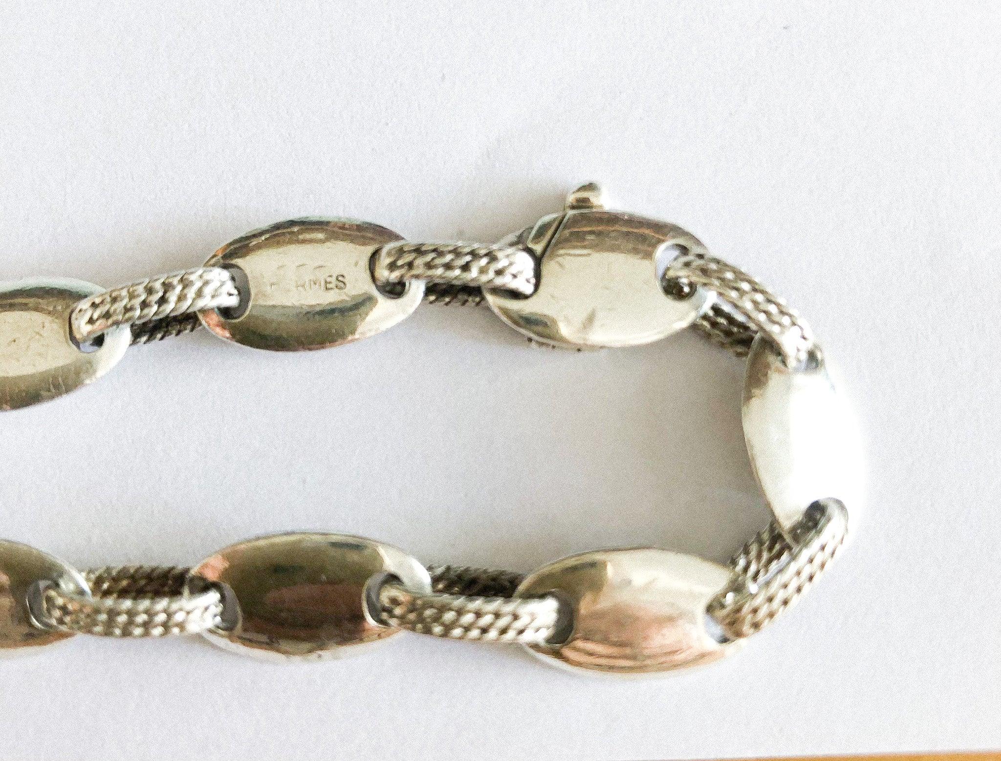 Hermès signed coffee bean necklace in silver