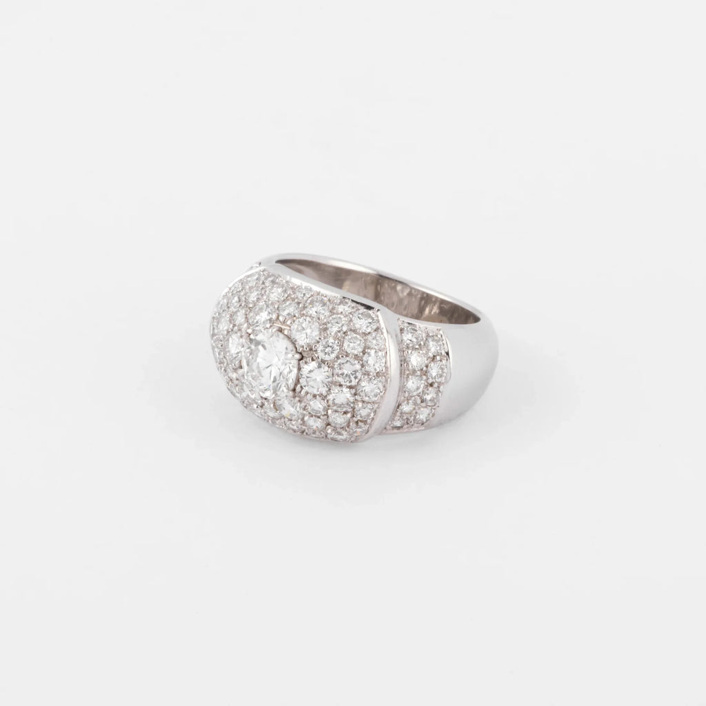 Diamond pavé ring