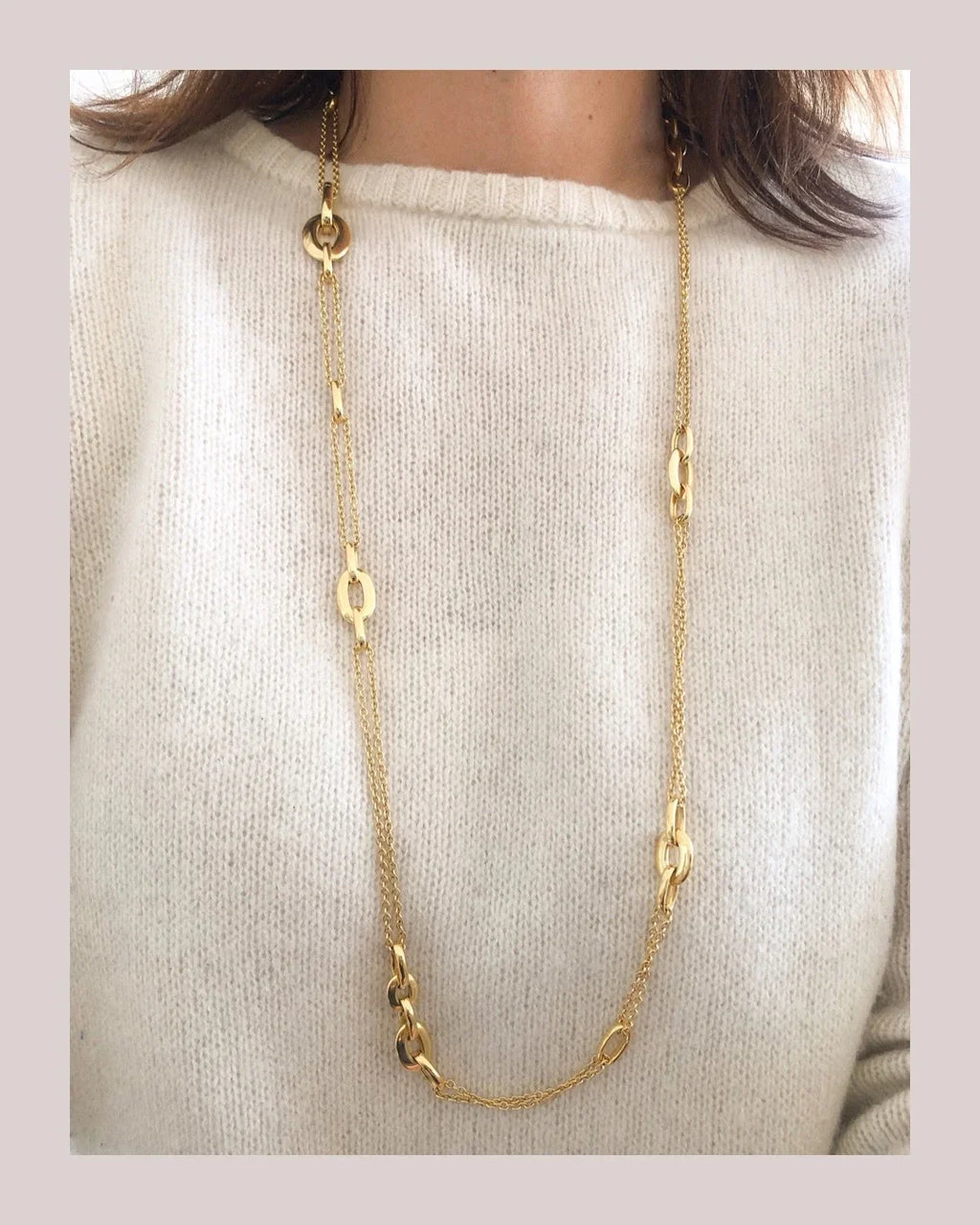 Yellow gold necklace from Pomellato