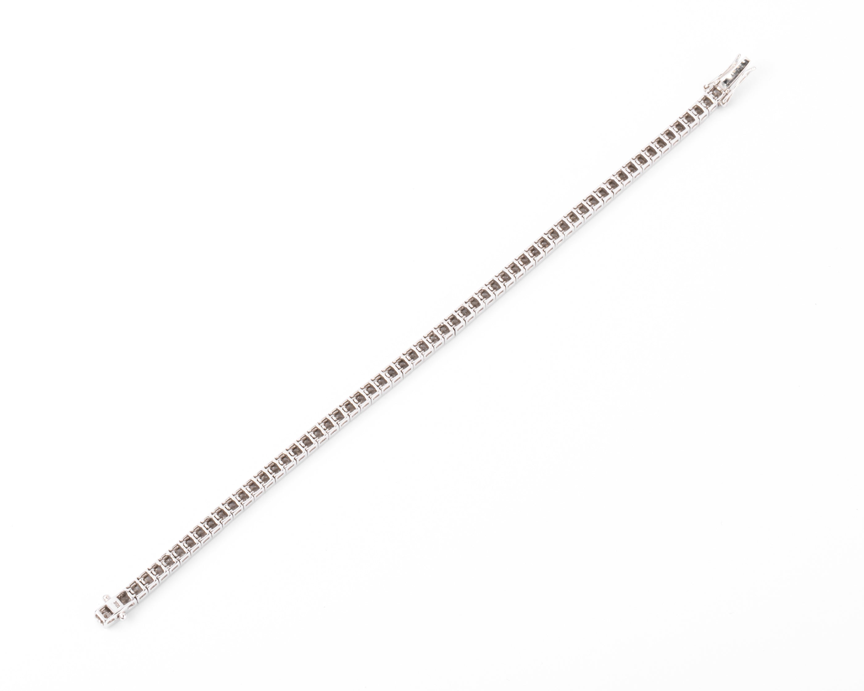 Princess-cut diamond line bracelet in white gold