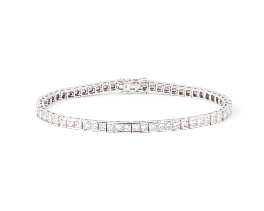 Princess-cut diamond line bracelet in white gold