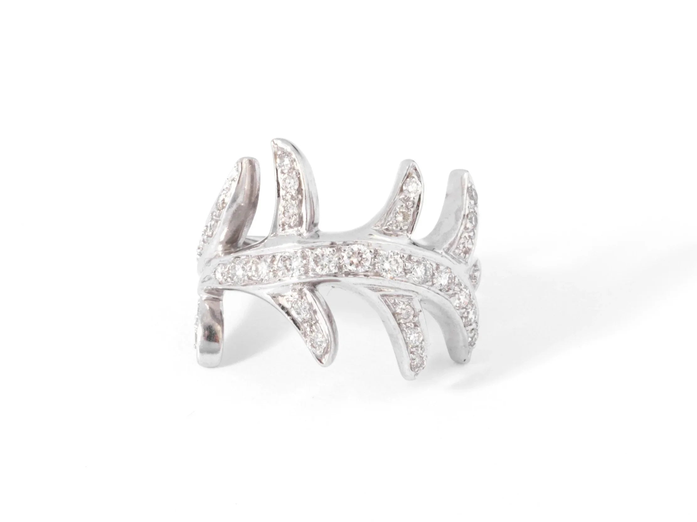 White gold diamond foliage ring