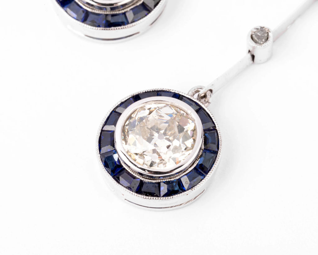 Negligee with sapphires and old-cut diamonds