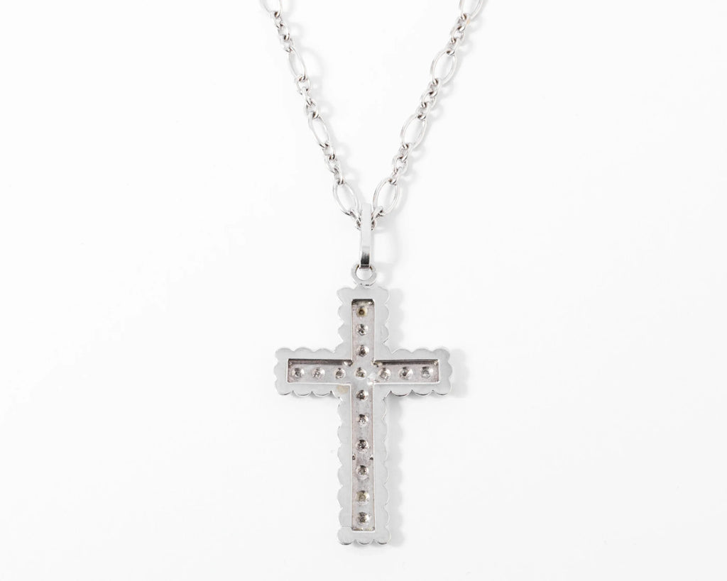 Croix en diamant or gris sur chaine