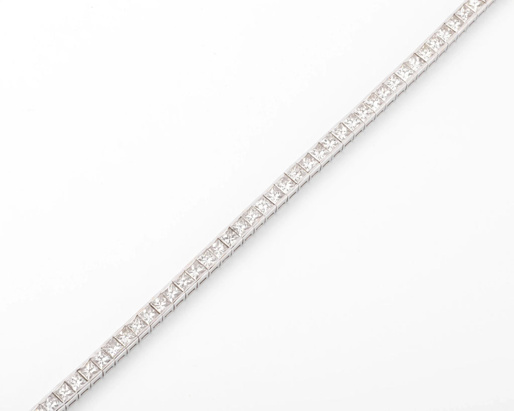 Princess-cut diamond line bracelet in white gold